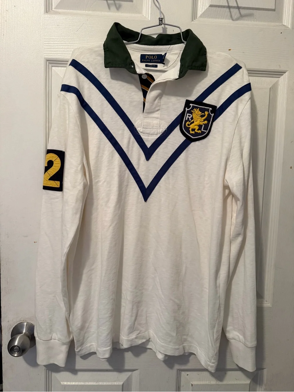 POLO RALPH LAUREN Men's Classic Fit Lion Crest Patch Rugby Shirt, WHITE Medium